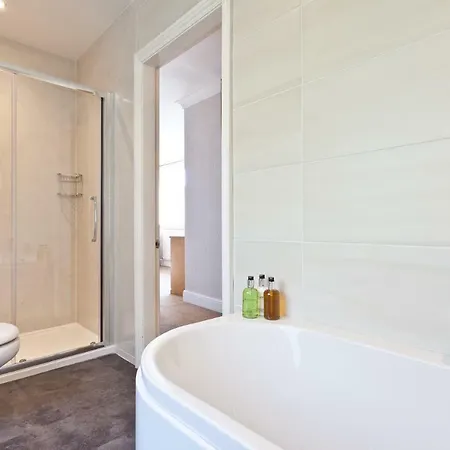 Гостевой дом The Glen 4*